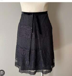 NEW Ann Taylor Black Lace Sequin Velvet Bow Detail A-Line Skirt size 6 P